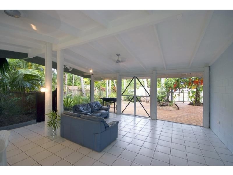 10 Derby Street, Yorkeys Knob QLD 4878
