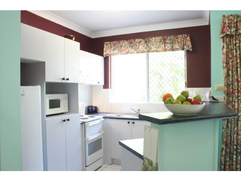 8/10 Grantala Street, Manoora QLD 4870