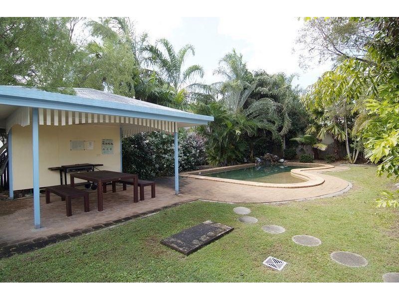 8/10 Grantala Street, Manoora QLD 4870