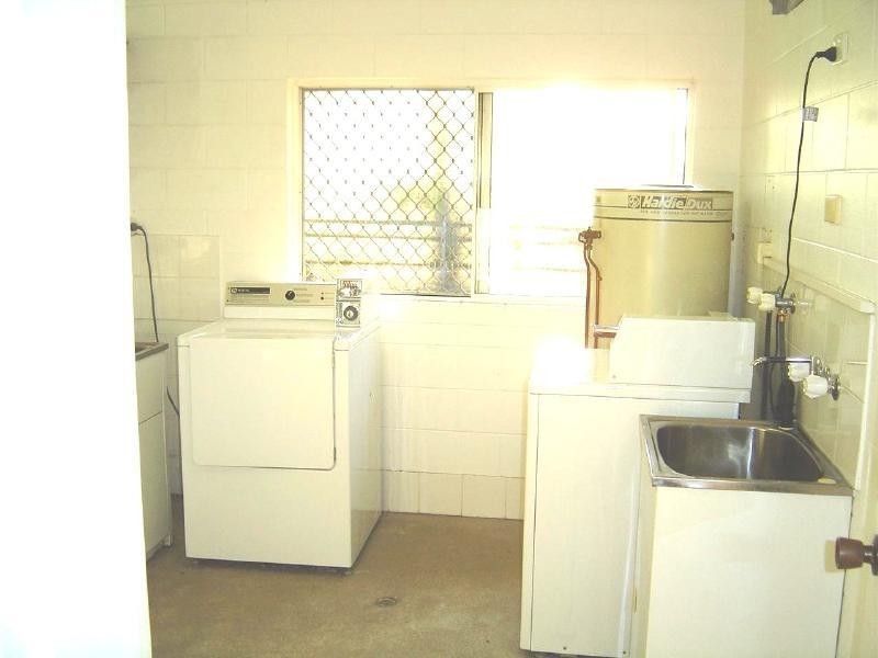 12/4 Chester Court, Manunda QLD 4870