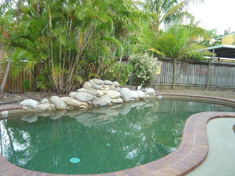 12/4 Chester Court, Manunda QLD 4870