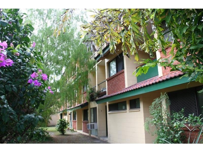 25/6 Hector Close, Westcourt QLD 4870