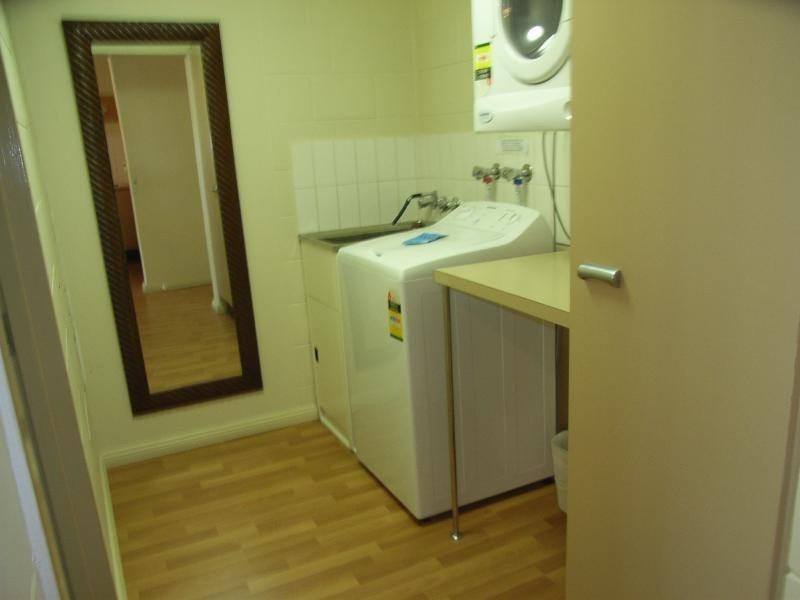 175 Lake Street, Cairns City QLD 4870