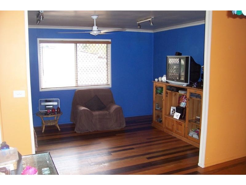 22 Davis Close, Manoora QLD 4870