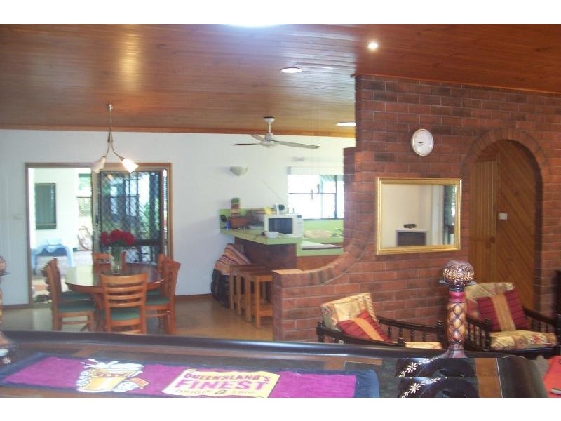 17 Gardenia Court, Mooroobool QLD 4870