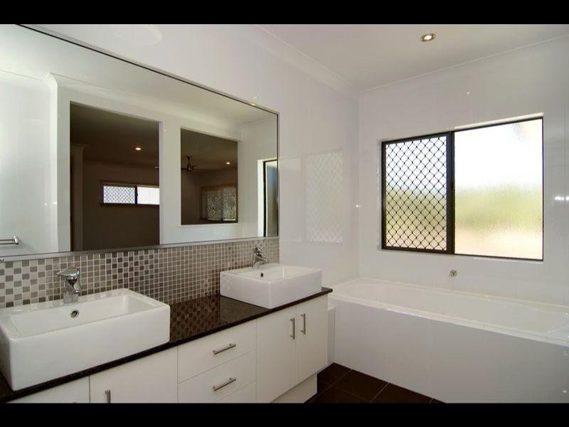 Trinity Park QLD 4879