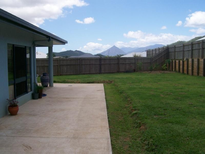 17 Pollock Close, Bentley Park QLD 4869