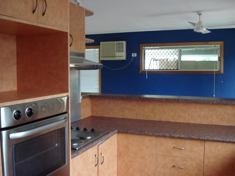 57 Amethyst Street, Bayview Heights QLD 4868