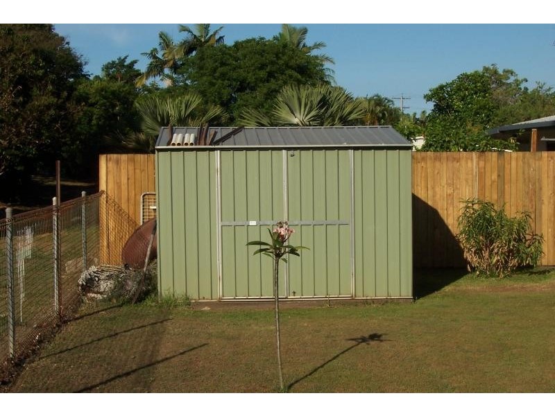 11 Yurongi Street, Caravonica QLD 4878