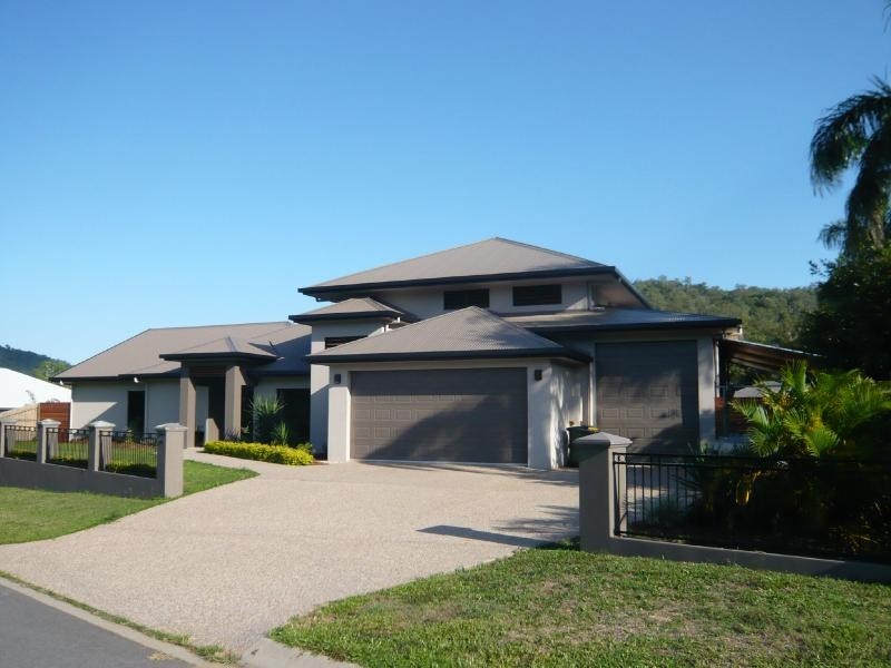 19 Burranong Street, Kewarra Beach QLD 4879
