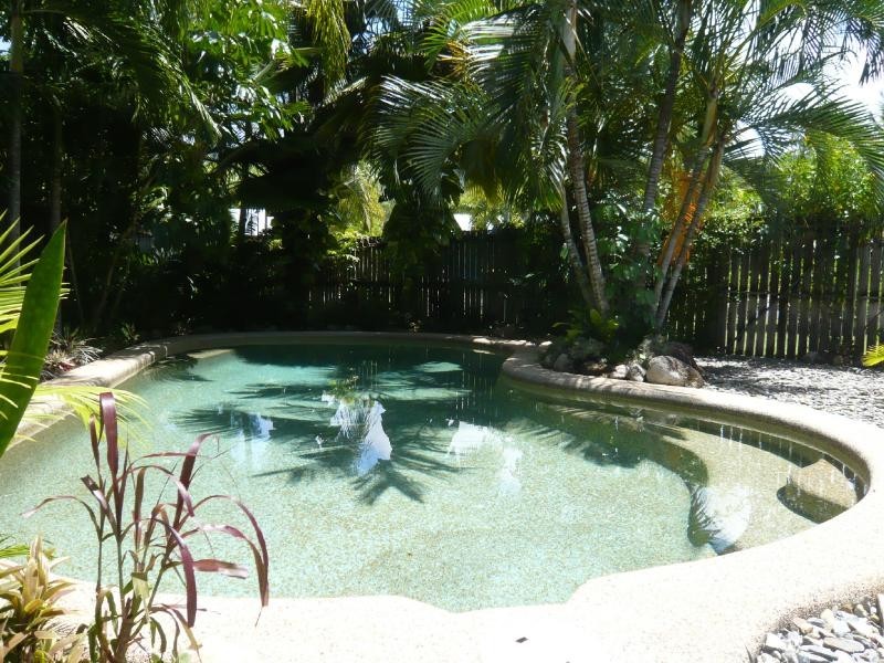 4 Ellwood Close, Kewarra Beach QLD 4879