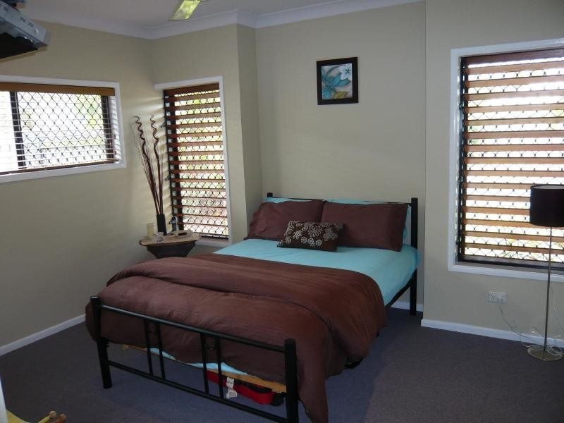 8 Warana Close, Kewarra Beach QLD 4879