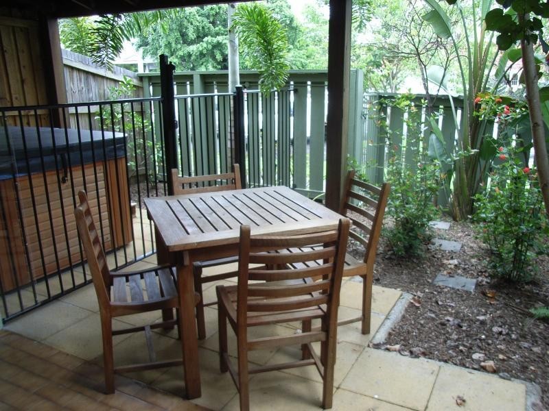 Cairns QLD 4870