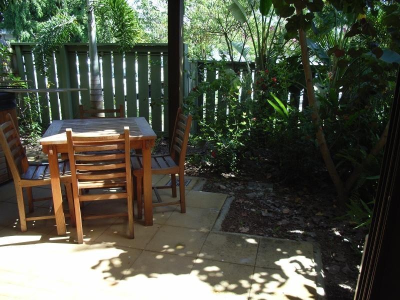 175 Lake Street, Cairns City QLD 4870