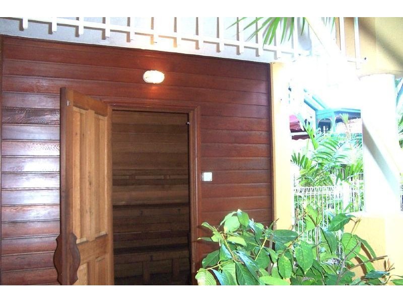 3/7 Gelling Street, Cairns North QLD 4870