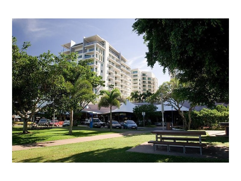 99 The Esplanade, Cairns City QLD 4870