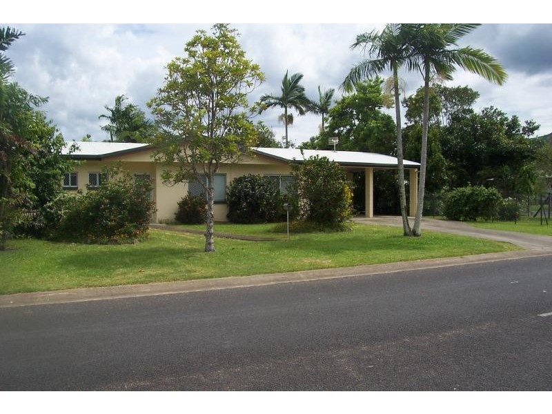 19 Friendship Street, Bentley Park QLD 4869