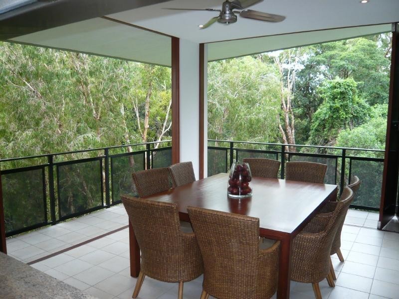 20/6 Cedar Road, Palm Cove QLD 4879