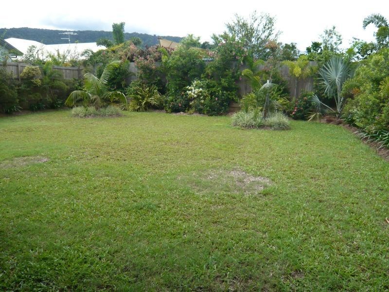 8 Venice Close, Kewarra Beach QLD 4879