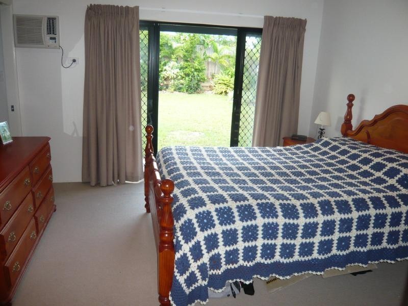 8 Venice Close, Kewarra Beach QLD 4879