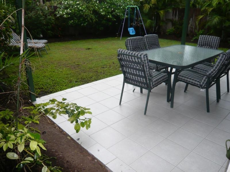 8 Bronte Close, Kewarra Beach QLD 4879