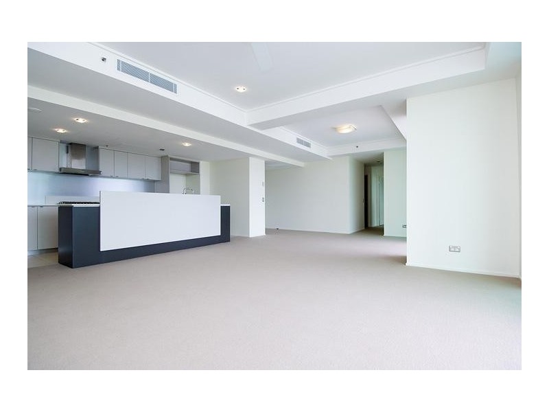 99-105 The Esplanade, Cairns City QLD 4870