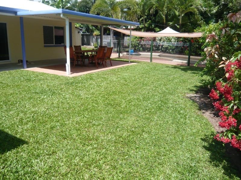 25 Starling Street, Kewarra Beach QLD 4879