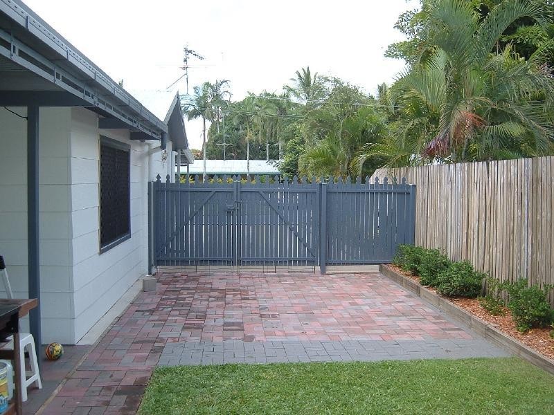 26 Napier Street, Trinity Park QLD 4879