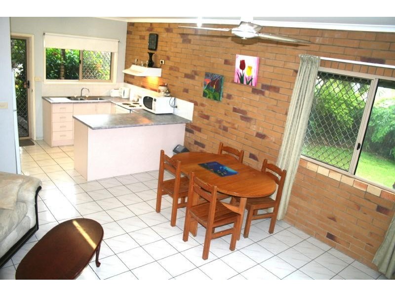 1/6 Grantala Street, Manoora QLD 4870