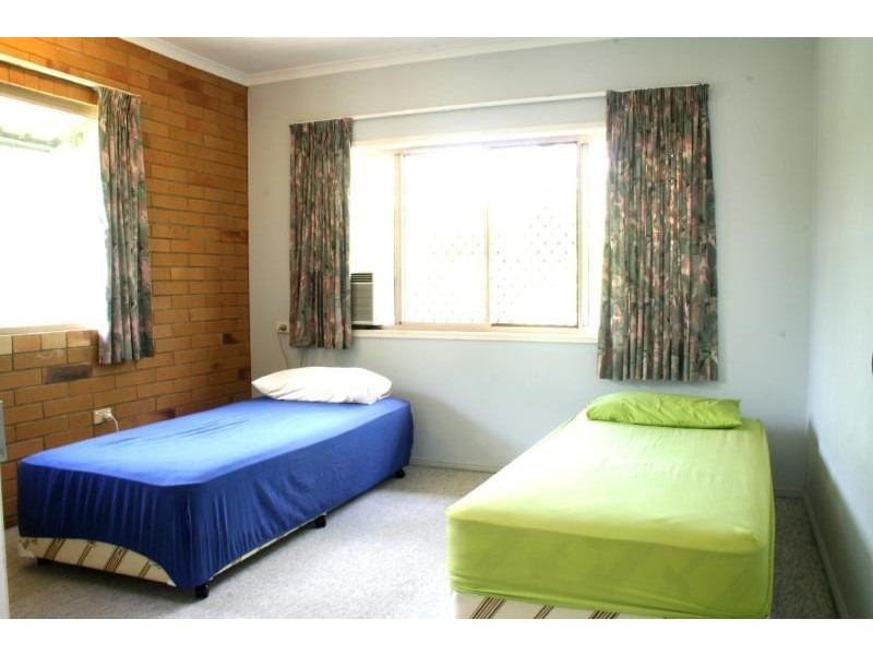 1/6 Grantala Street, Manoora QLD 4870