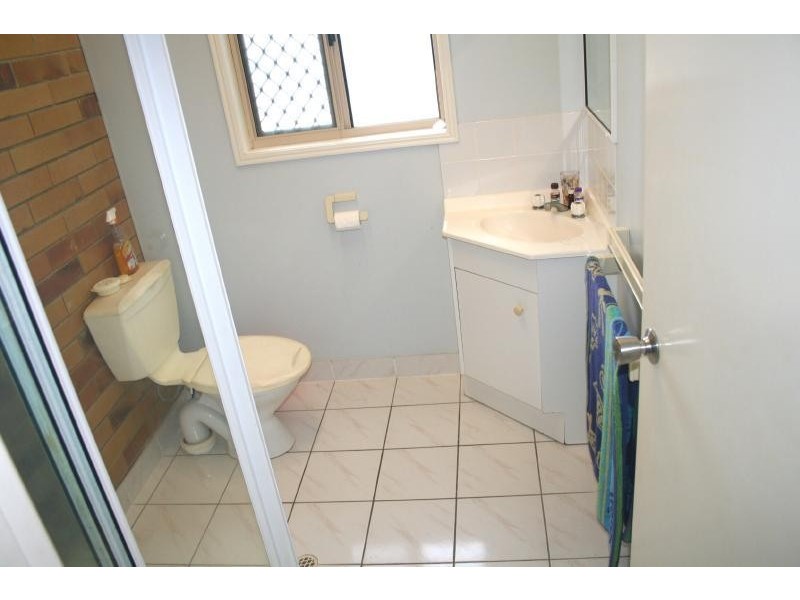 1/6 Grantala Street, Manoora QLD 4870