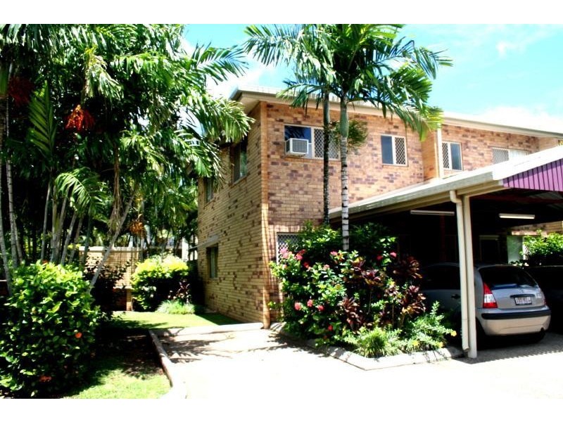 1/6 Grantala Street, Manoora QLD 4870