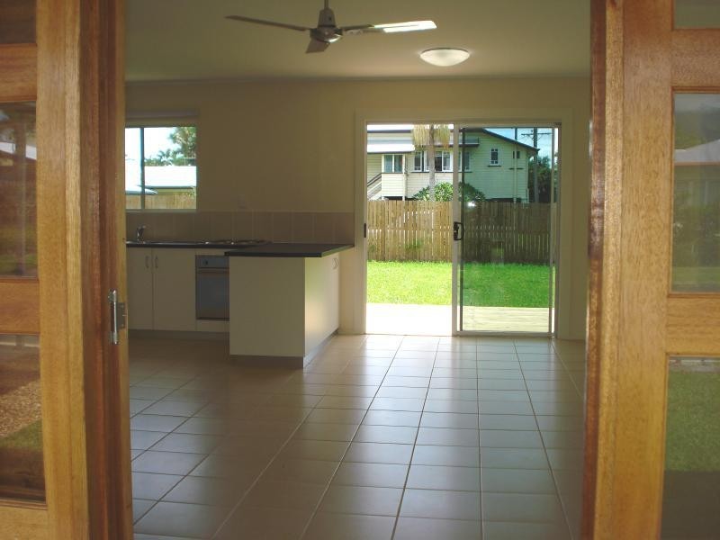 4 Cassia Street, Edge Hill QLD 4870
