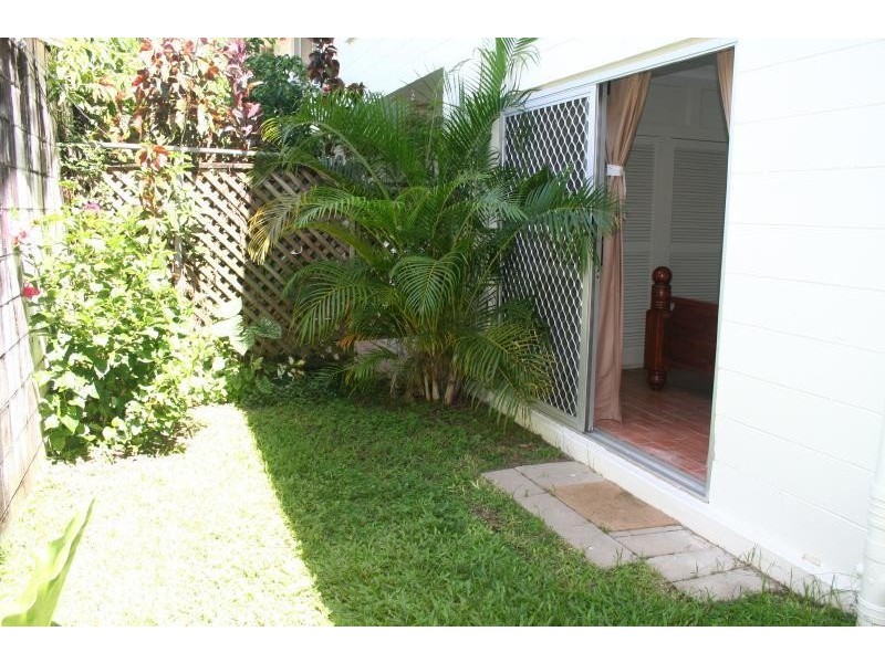 7/10 Crathern Close, Edge Hill QLD 4870