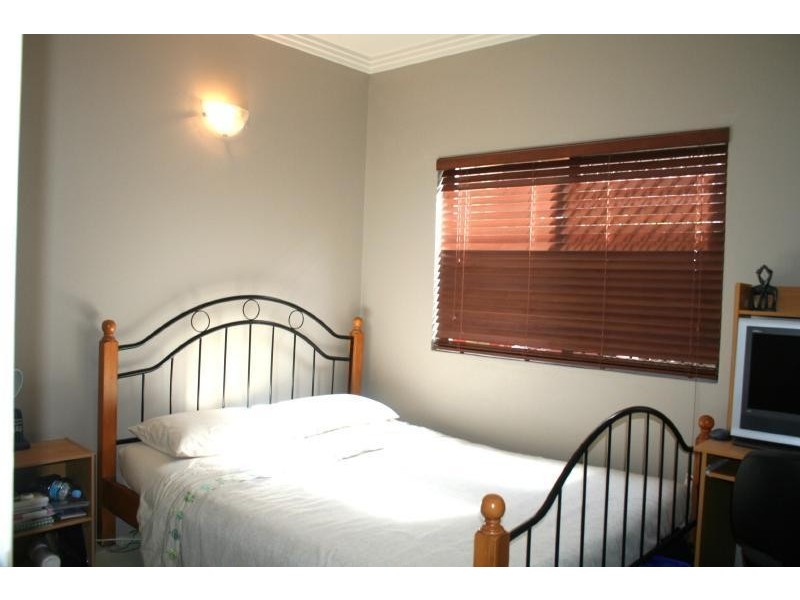 2/195 Kamerunga Road, Freshwater QLD 4870