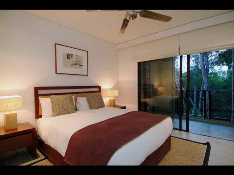 214 & 215 Sea Temple, Palm Cove QLD 4879