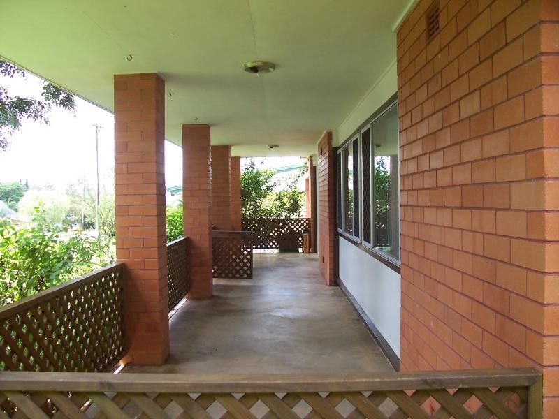 191 Toogood Road, Bayview Heights QLD 4868