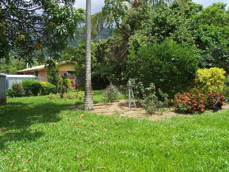 191 Toogood Road, Bayview Heights QLD 4868