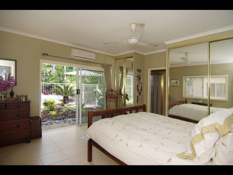 7 Newport Close, Kewarra Beach QLD 4879