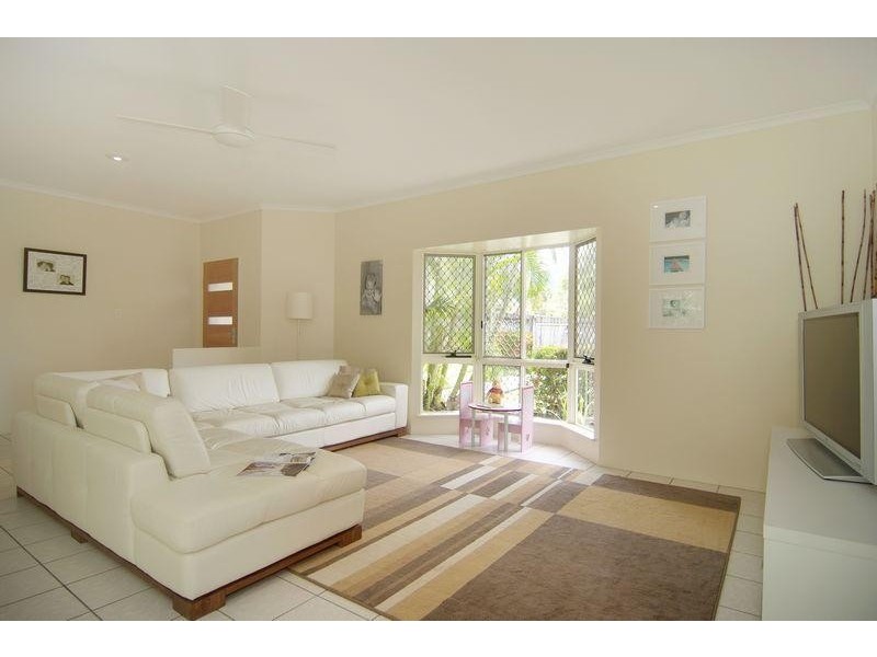 29 Albatross St, Kewarra Beach QLD 4879