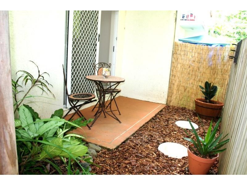 13/38 Springfield Crescent, Manoora QLD 4870