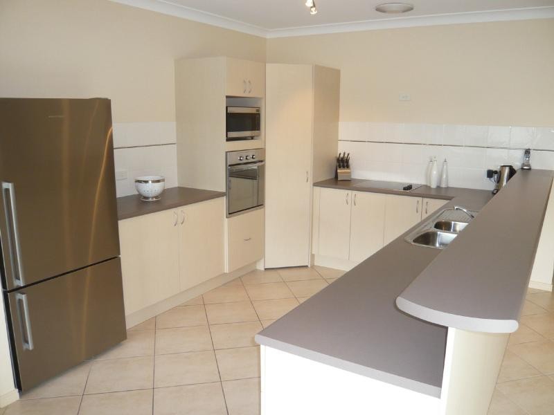 10 Bronte Close, Kewarra Beach QLD 4879