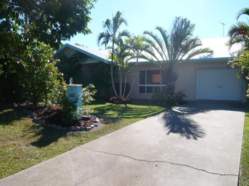 30 Albatross Street, Kewarra Beach QLD 4879