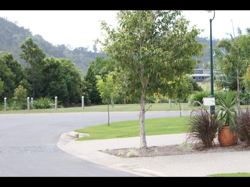 13 Icefire Quay (Lot 160), Trinity Park QLD 4879