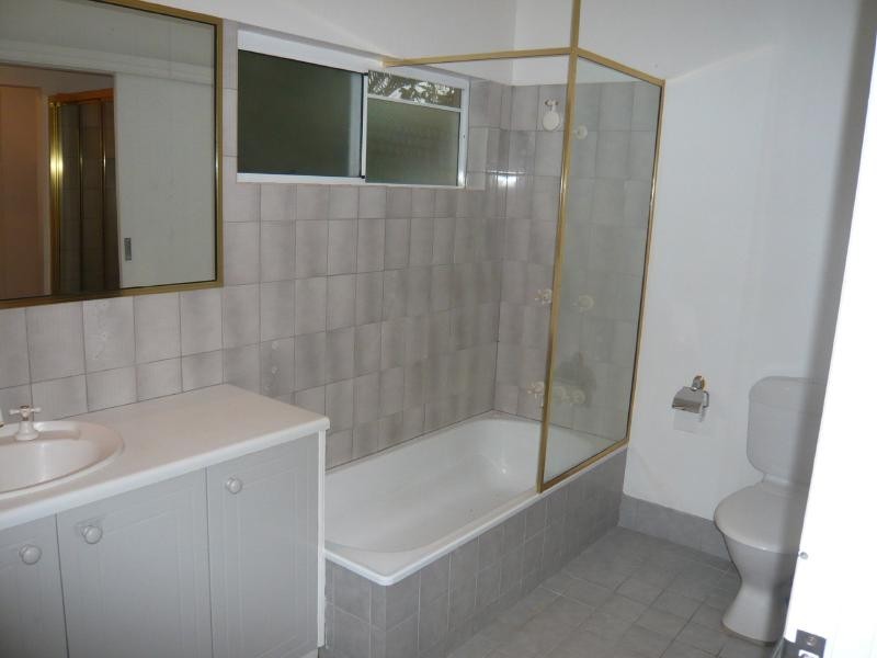 8 Satellite Street, Clifton Beach QLD 4879