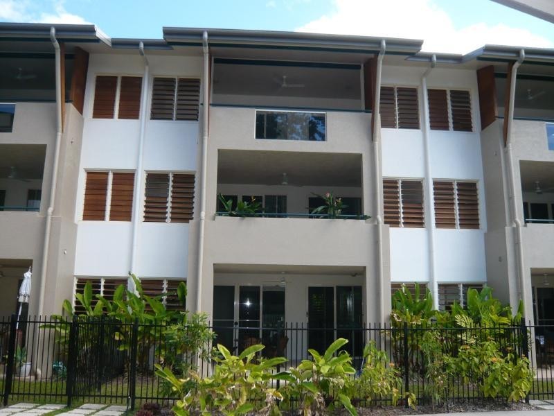 28/1804 Captain Cook Highway, Clifton Beach QLD 4879