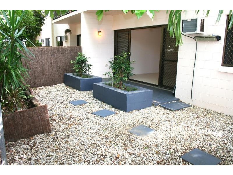 1/195 Kamerunga Road, Freshwater QLD 4870