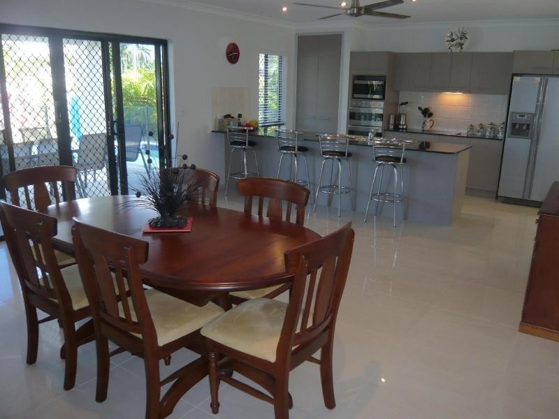 19 Iridescent Close, Trinity Park QLD 4879