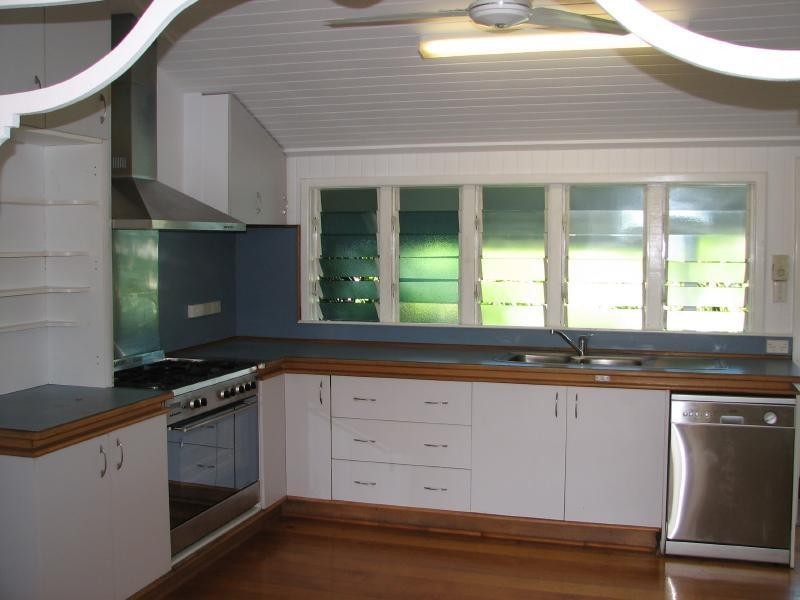 33 Upward Street, Parramatta Park QLD 4870