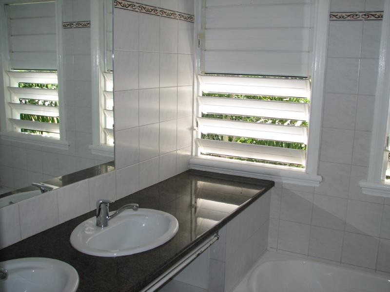 33 Upward Street, Parramatta Park QLD 4870